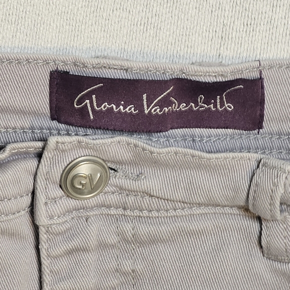 Gloria Vanderbilt, Women's 10P. Light Gray Pants. - Picture 3 of 4